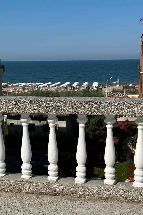 Hotel Yanis Lozenets Exteriör bild